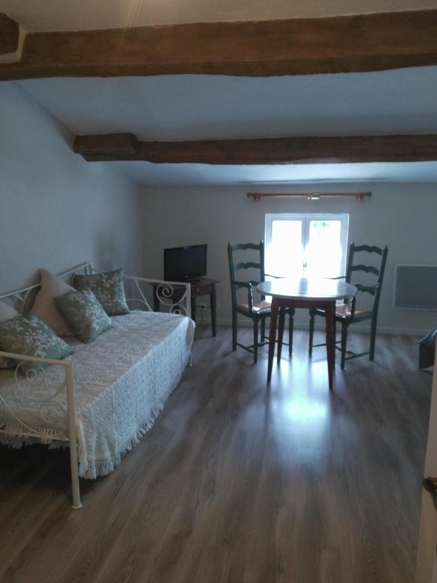 Maison D'Hotes La Chabanaise - Marais Poitevin Cramchaban 객실 사진